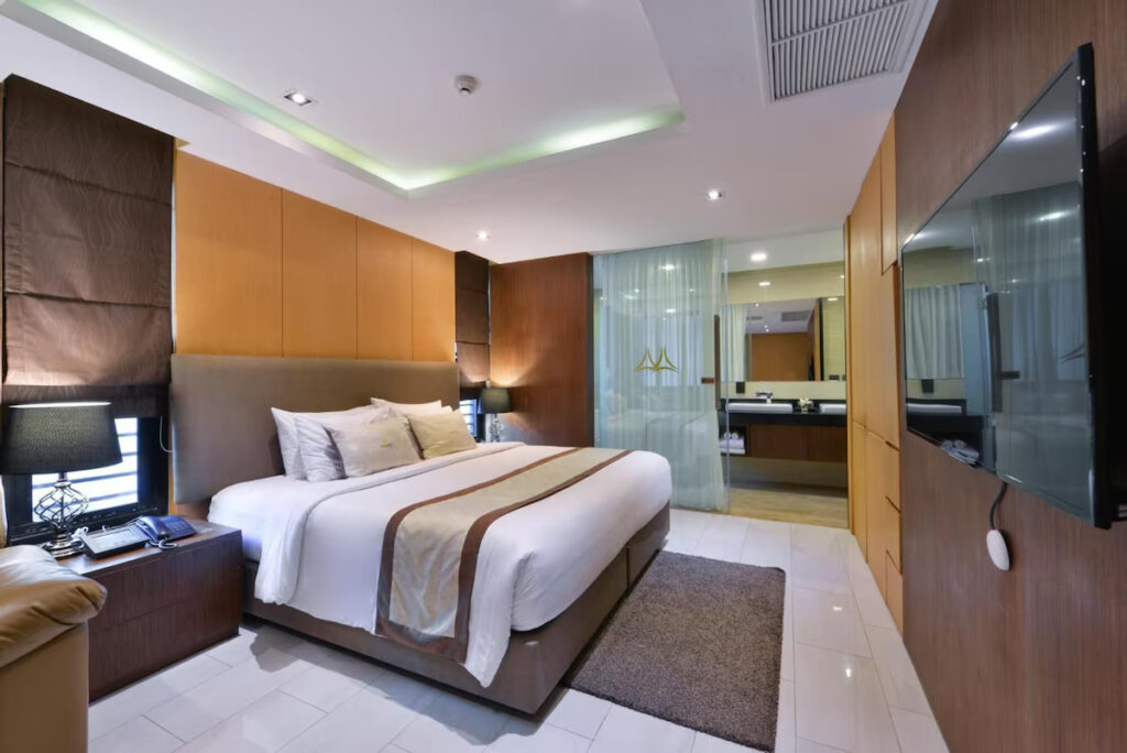 thailand bangkok budget syama suite sukhumvit 20